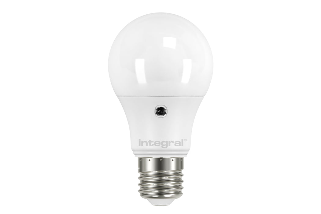 SENSOR GLS BULB E27 470LM 5.5W 5000K NON-DIMM 200 BEAM FROSTED INTEGRAL