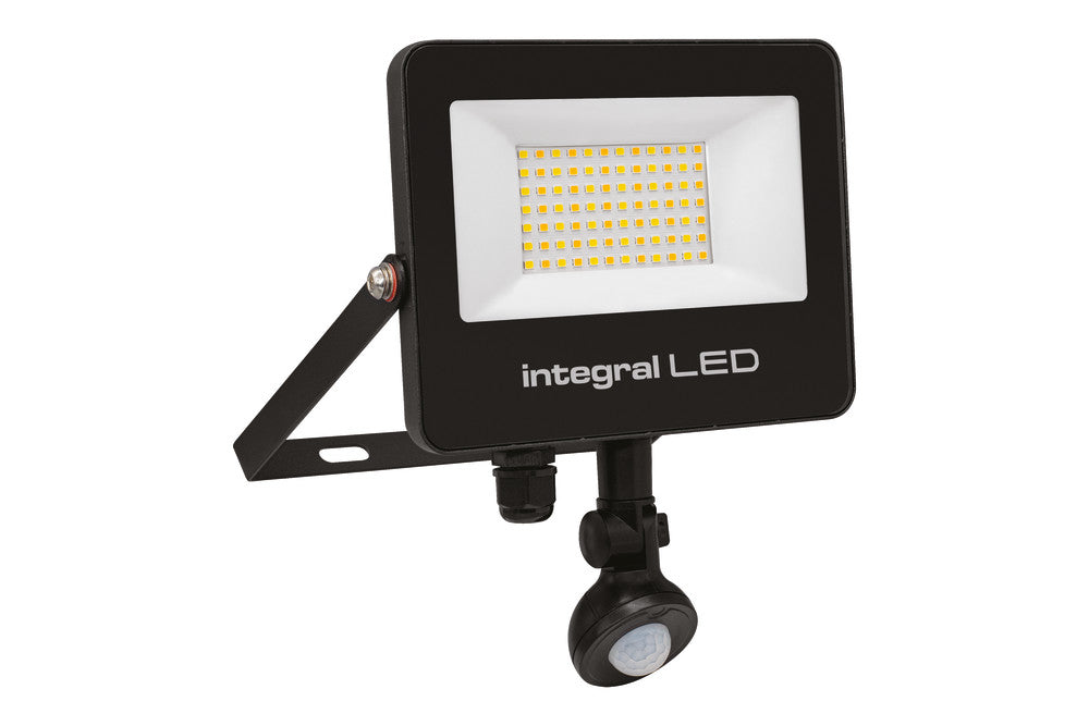 SUPER SLIM 2 FLOODLIGHT IP67 3000LM 30W TUYA 3000/4000/6500K PIR 120° NON-DIMM 100LM/W BLACK INTEGRAL