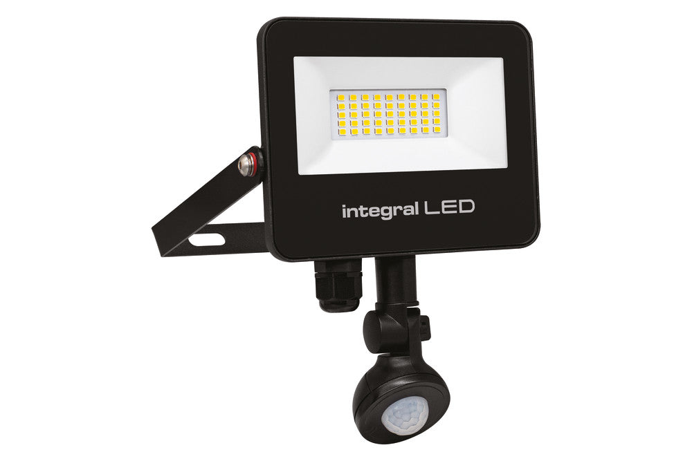 SUPER SLIM 2 FLOODLIGHT IP67 3000LM 30W 4000K PIR 120° NON-DIMM 100LM/W BLACK INTEGRAL